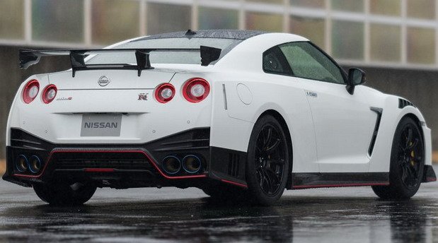 191618-Nissan-GT-R_Nismo 11.jpg, 54 KB