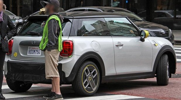 192919-mini e 111.jpg, 69 KB