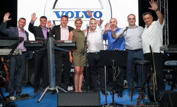 194065-volvo t 11.jpg, 83 KB