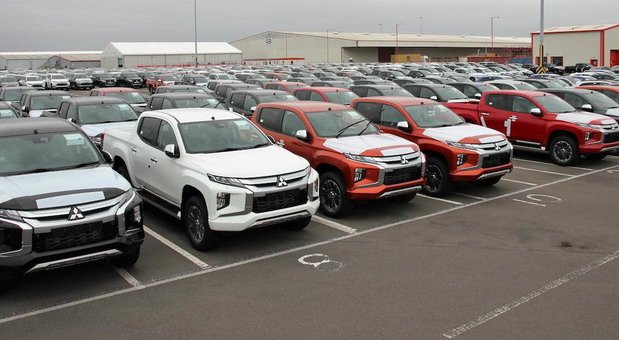 194752-mitsubishi l200 11.jpg, 73 KB