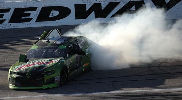 195065-Cejs-Eliot.jpg, 52 KB