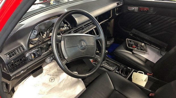 197489-mercedes 560 11.jpg, 76 KB