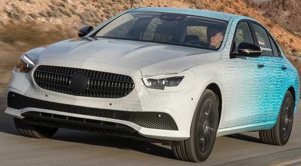 200045-mercedes e 111.jpg, 70 KB