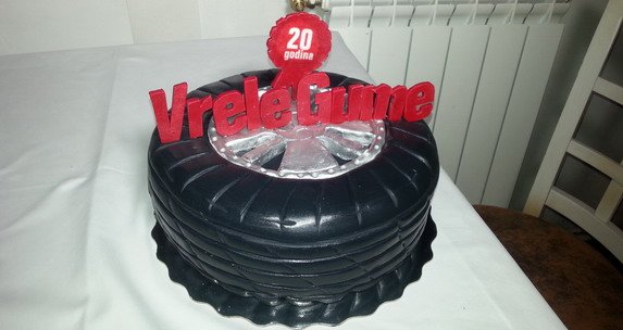 20131217_183119.jpg,  bytes