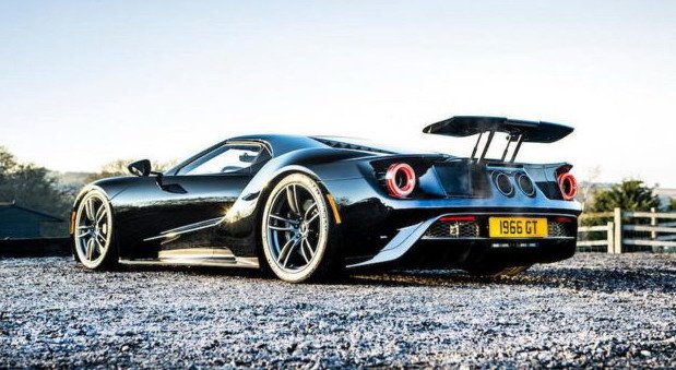 201968-Ford-GT 11.jpg, 78 KB