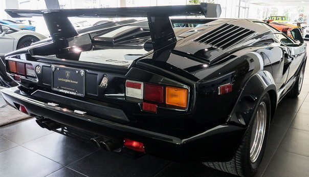 202032-lamborghini c 11.jpg, 73 KB