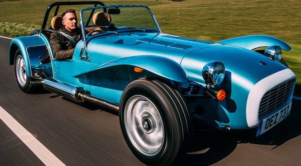 202211-caterham 1.jpg, 74 KB