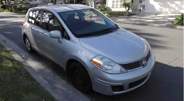 202297-nissan versa.jpg, 55 KB