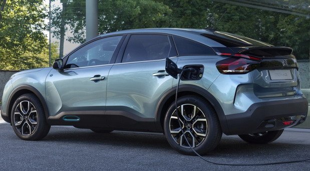 204103-citroen e c4 1.jpg, 73 KB