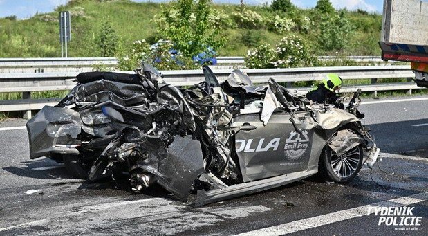 204318-toyota c 66.jpg, 107 KB