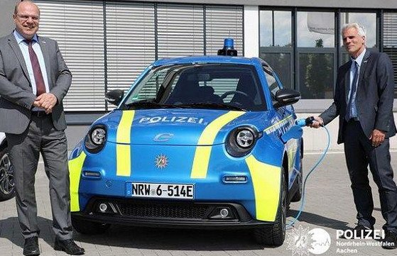 204331-police.jpg, 83 KB