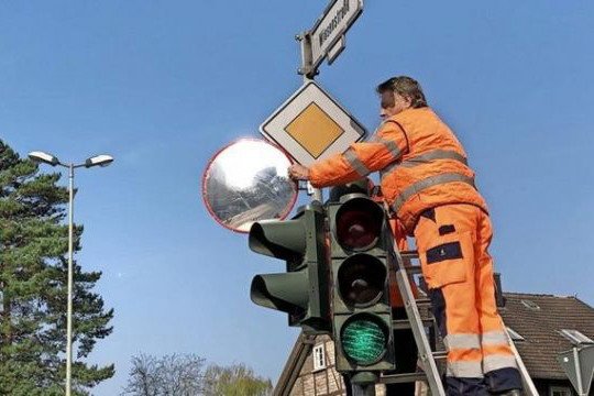 205503-ogledalo 1.jpg, 54 KB