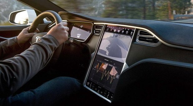 205640-tesla model.jpg, 58 KB