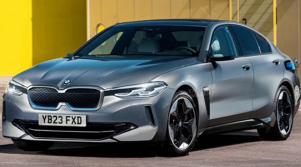 205693-bmw i5.jpg, 61 KB