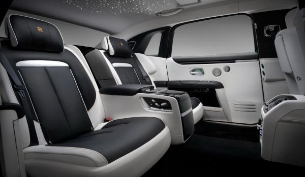 207205-rolls-royce-ghost 111.jpg, 37 KB