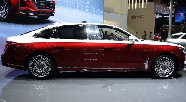 207371-hongqi h9 11.jpg, 62 KB