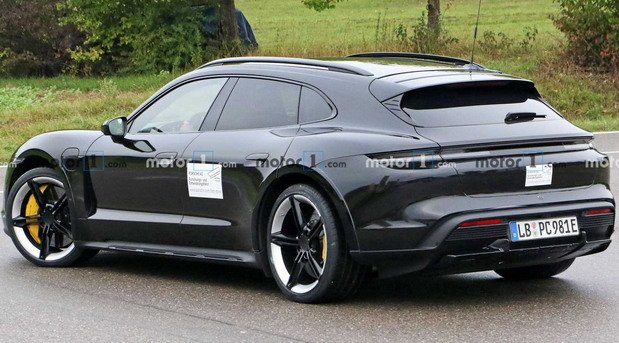 207534-porsche-taycan 4.jpg, 79 KB