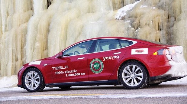 207973-tesla rekord.jpg, 75 KB