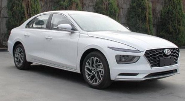 207976-hyundai mistra 1.jpg, 47 KB