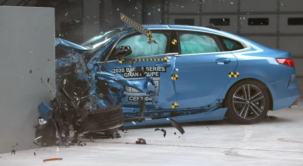 208126-bmw 2 crash.jpg, 55 KB