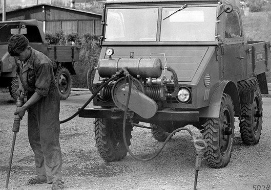 208254-unimog 111.jpg, 77 KB