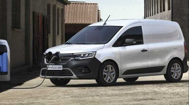 208702-renault k 11.jpg, 61 KB