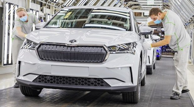 209169-skoda fabrika.jpg, 89 KB