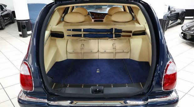 209732-rolls w 1111.jpg, 66 KB