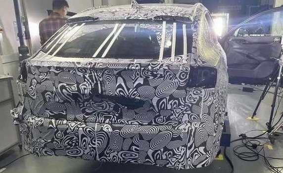 210047-ford mondeo 11.jpg, 92 KB