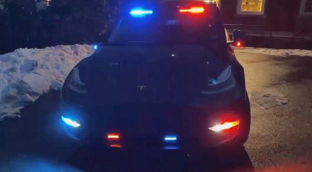 210148-tesla police.jpg, 36 KB
