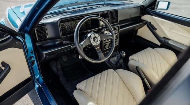 210243-lancia d 111.jpg, 67 KB