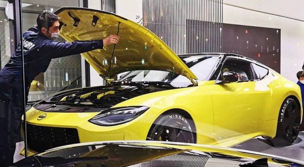 211068-nissan z 1.jpg, 82 KB