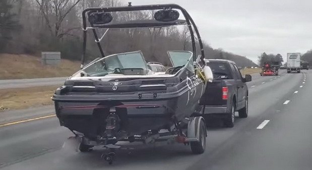 211889-barka.jpg, 44 KB