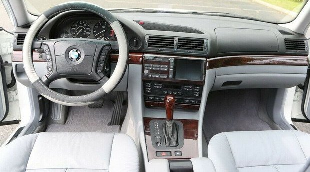 212471-bmw 7 11.jpg, 67 KB