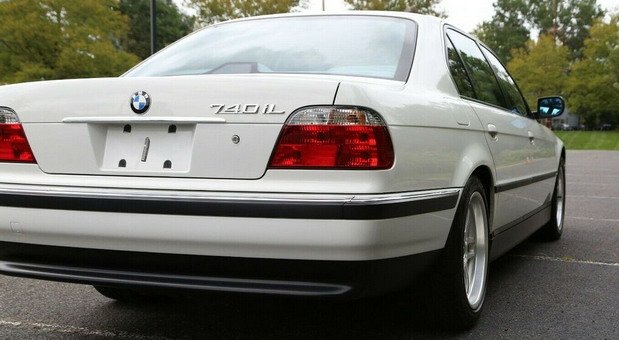 212473-bmw 7 111.jpg, 58 KB