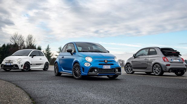 212695-Abarth 595 range.jpg, 81 KB