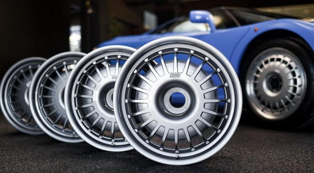 213034-bugatti eb 1.jpg, 71 KB