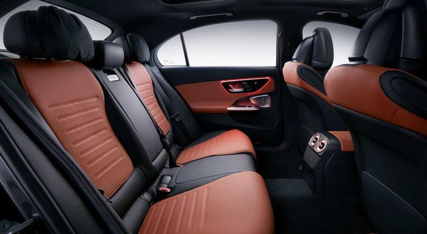 213443-mercedes c 1111.jpg, 52 KB