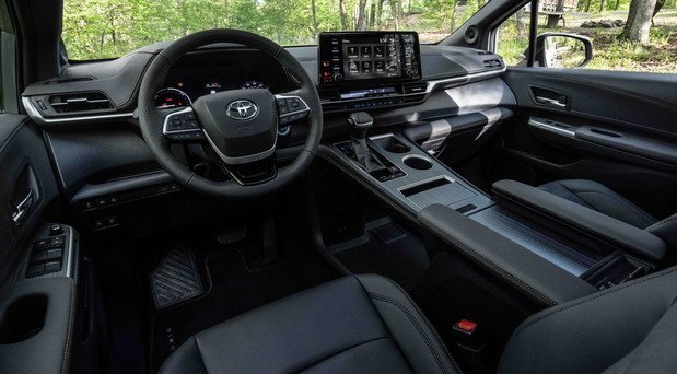 213761-Toyota Sienna 11.jpg, 63 KB