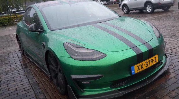 215672-tesla m 11.jpg, 64 KB