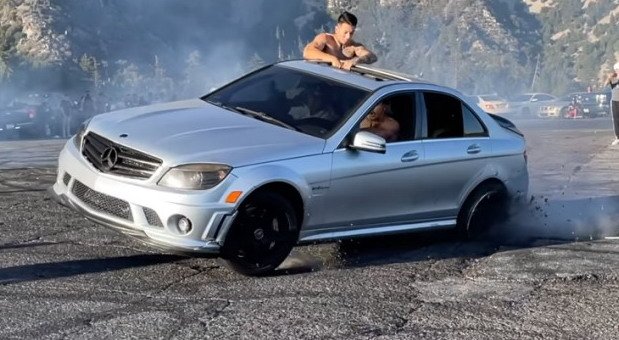 215695-mercedes c amg.jpg, 72 KB