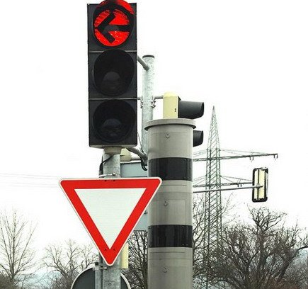 215864-kamere.jpg, 45 KB