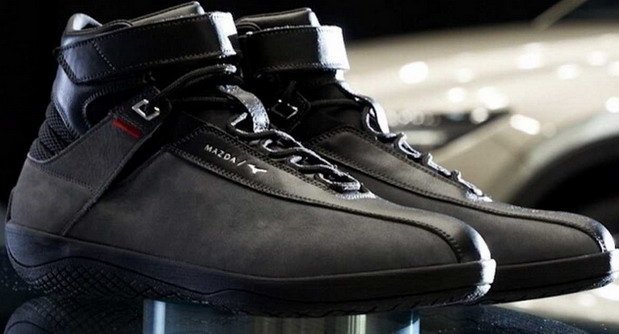 216153-mazda m 111.jpg, 51 KB