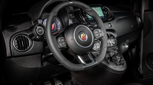 216332-abarth 595 11111.jpg, 56 KB