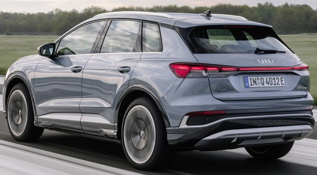 216739-audi q4 55.jpg, 62 KB