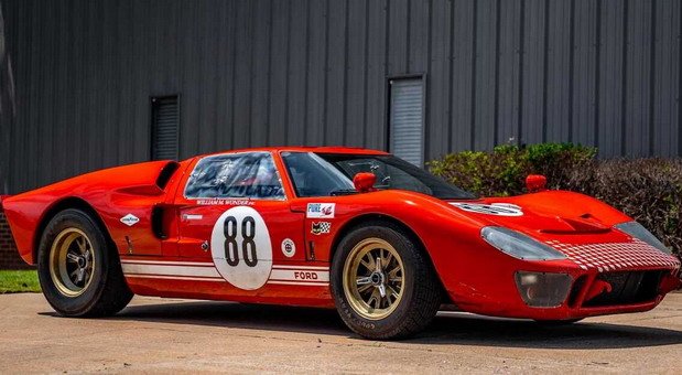 217010-ford ferrari 1.jpg, 66 KB
