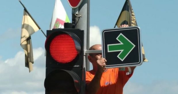 217422-crveno.jpg, 31 KB