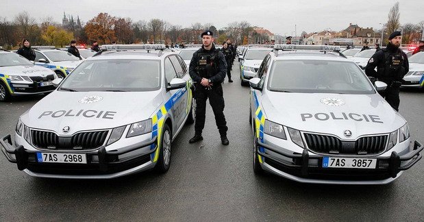 217612-skoda police.jpg, 76 KB