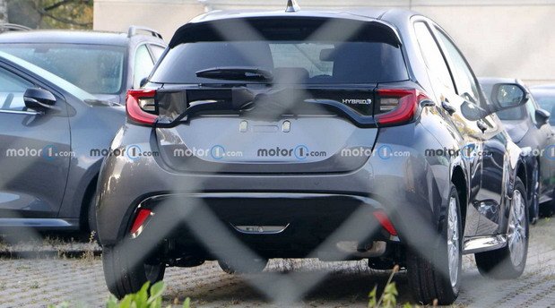 218795-mazda2 11.jpg, 66 KB