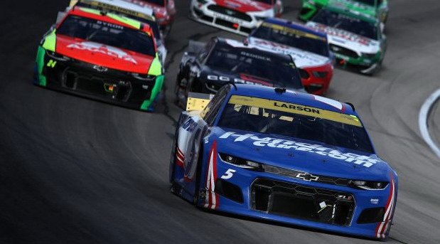 219183-nascar 1.jpg, 60 KB